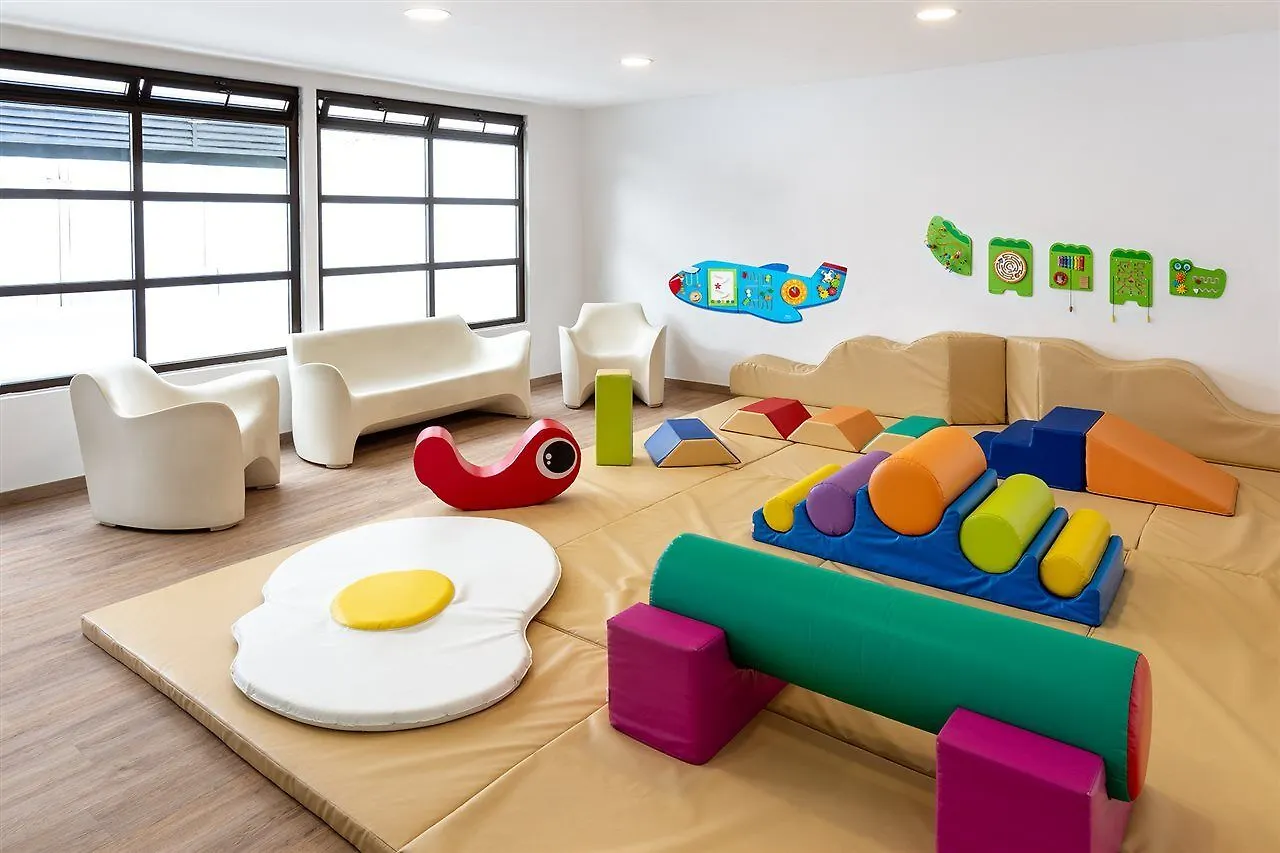 Aparthotel Aguamar Apartamentos, Los Cristianos Downtown